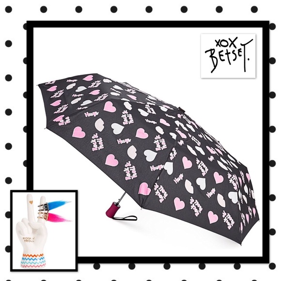 Betsey Johnson Accessories - Betsey Johnson XoX Rock & Troll Hearts Umbrella